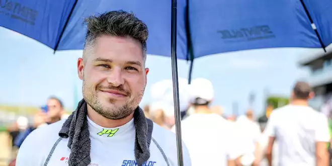 Warum Christopher Mies nicht bei den 24h Nürburgring startet - Erstes Rennen ohne Mies seit 2008